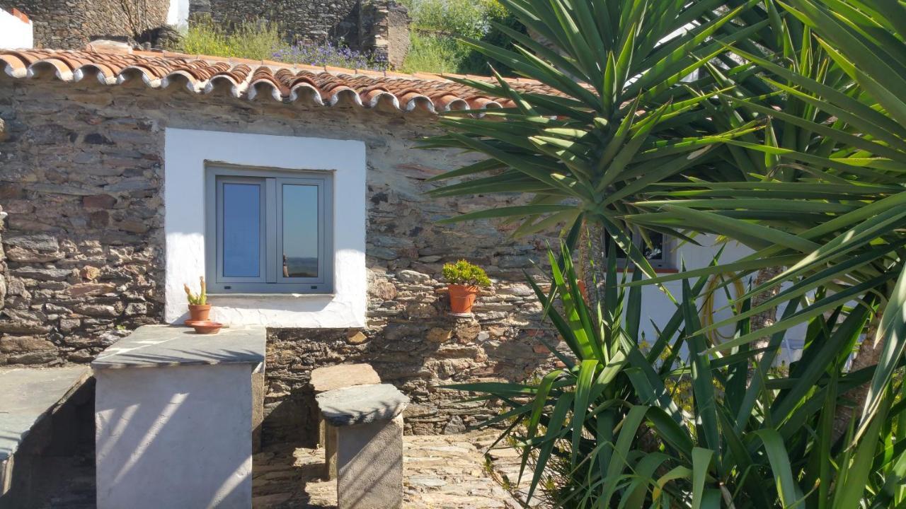Villa Casas Letizia E Sebastiao Monsaraz Exterior foto